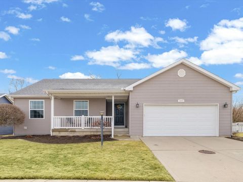 Photo of 2405 N Fairfield Drive, Urbana, IL 61802 (MLS # 12554590)