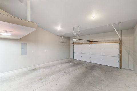 Tiny photo for 2405 N Fairfield Drive, Urbana, IL 61802 (MLS # 12554590)