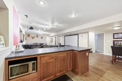 Tiny photo for 2405 N Fairfield Drive, Urbana, IL 61802 (MLS # 12554590)