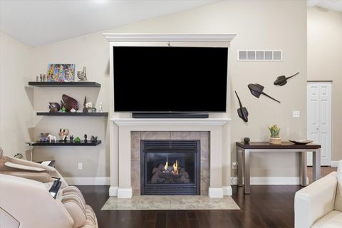 Tiny photo for 2405 N Fairfield Drive, Urbana, IL 61802 (MLS # 12554590)