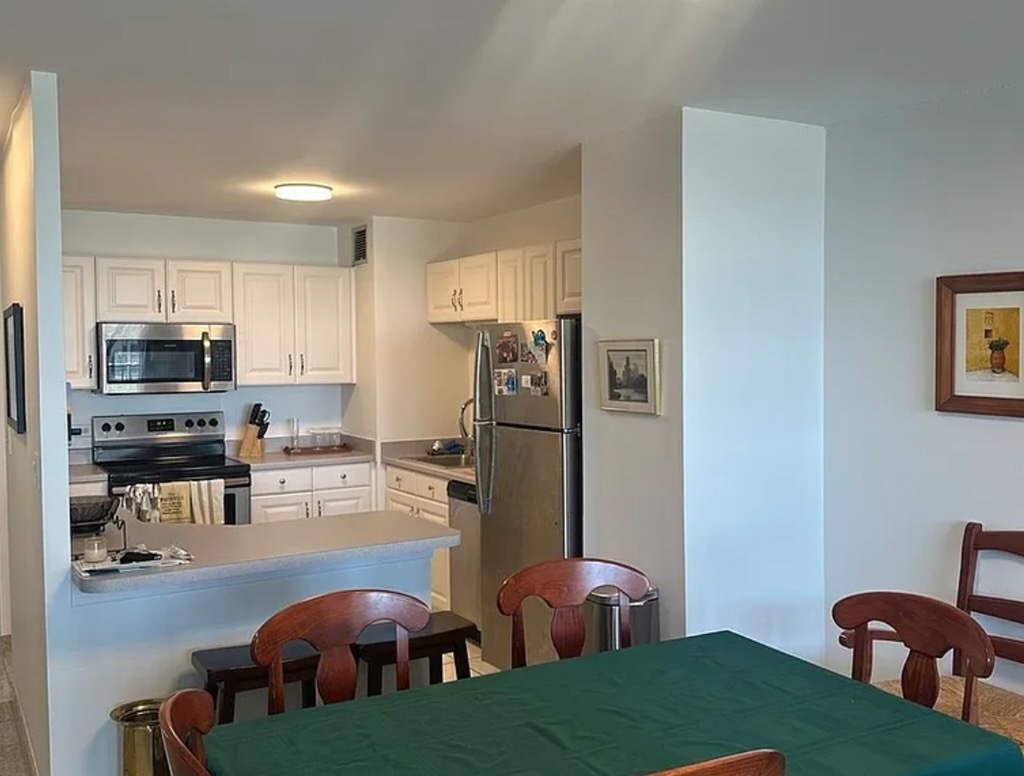 1636 N Wells Street 2509