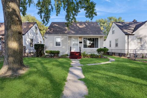 Photo of 12233 S MORGAN Street, Chicago, IL 60643 (MLS # 12497605)