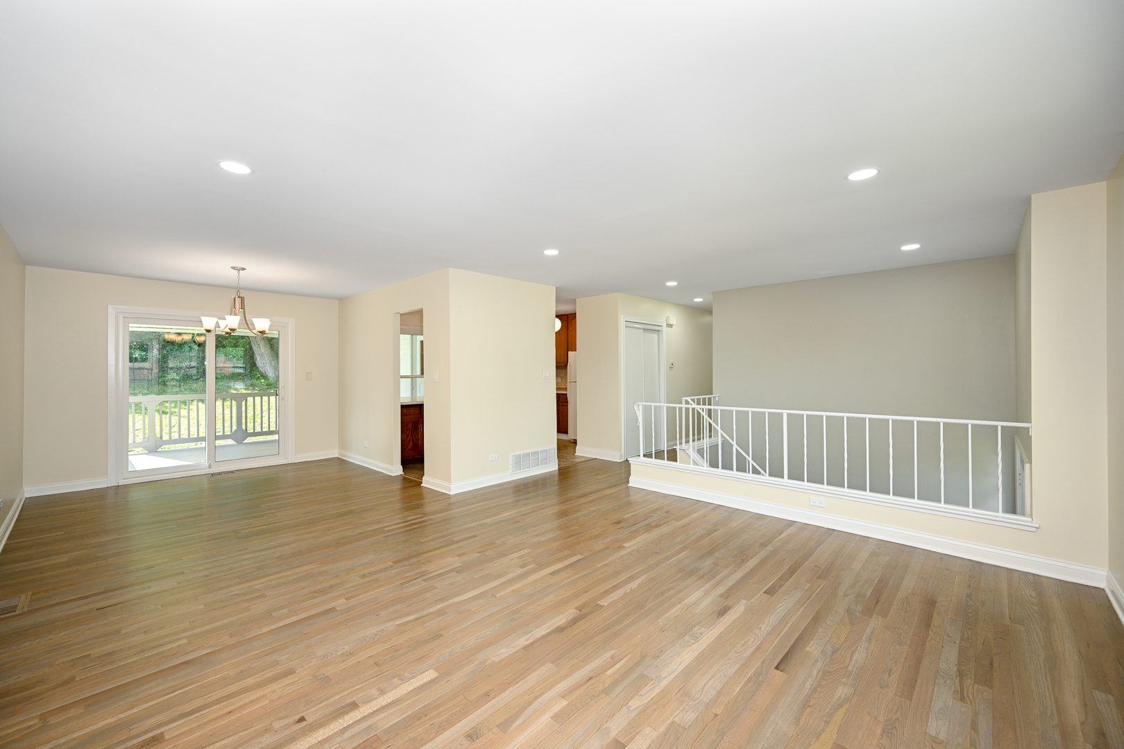21W745 Glen Valley Drive