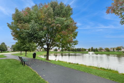 Tiny photo for 21308 Brush Lake Drive, Crest Hill, IL 60403 (MLS # 12478701)