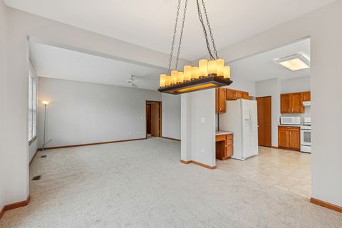 Tiny photo for 21308 Brush Lake Drive, Crest Hill, IL 60403 (MLS # 12478701)