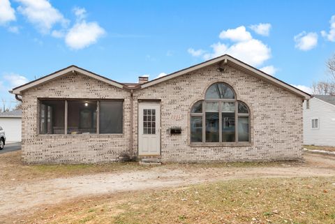 Photo of 2224 Marmion Avenue, Joliet, IL 60436 (MLS # 12536866)