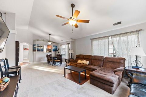 Tiny photo for 32802 Fowler Circle, Warrenville, IL 60555 (MLS # 12523199)