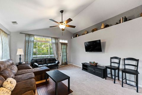 Tiny photo for 32802 Fowler Circle, Warrenville, IL 60555 (MLS # 12523199)