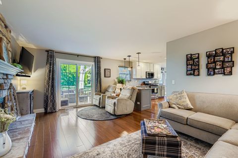 Tiny photo for 2960 Marshfield Drive, Elgin, IL 60124 (MLS # 12478782)