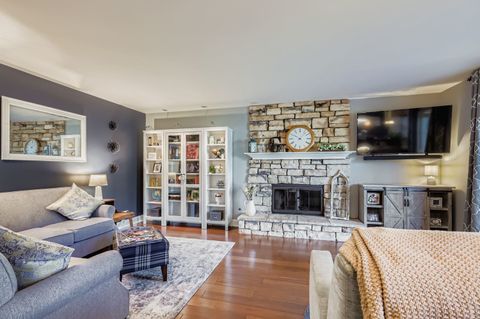 Tiny photo for 2960 Marshfield Drive, Elgin, IL 60124 (MLS # 12478782)