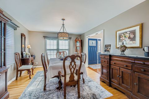 Tiny photo for 2960 Marshfield Drive, Elgin, IL 60124 (MLS # 12478782)