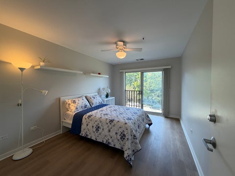 Tiny photo for 422 Kelburn Road #325, Deerfield, IL 60015 (MLS # 12734855)