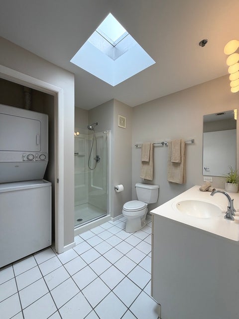 Tiny photo for 422 Kelburn Road #325, Deerfield, IL 60015 (MLS # 12734855)