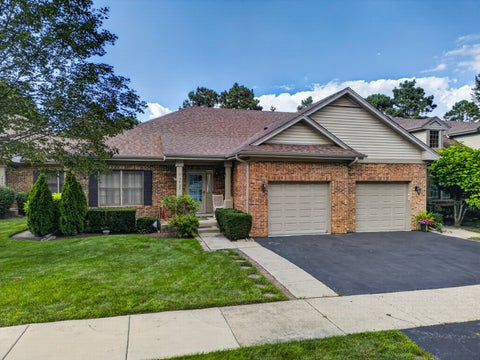 Photo of 3932 Balmoral Court, Rolling Meadows, IL 60008 (MLS # 12724900)