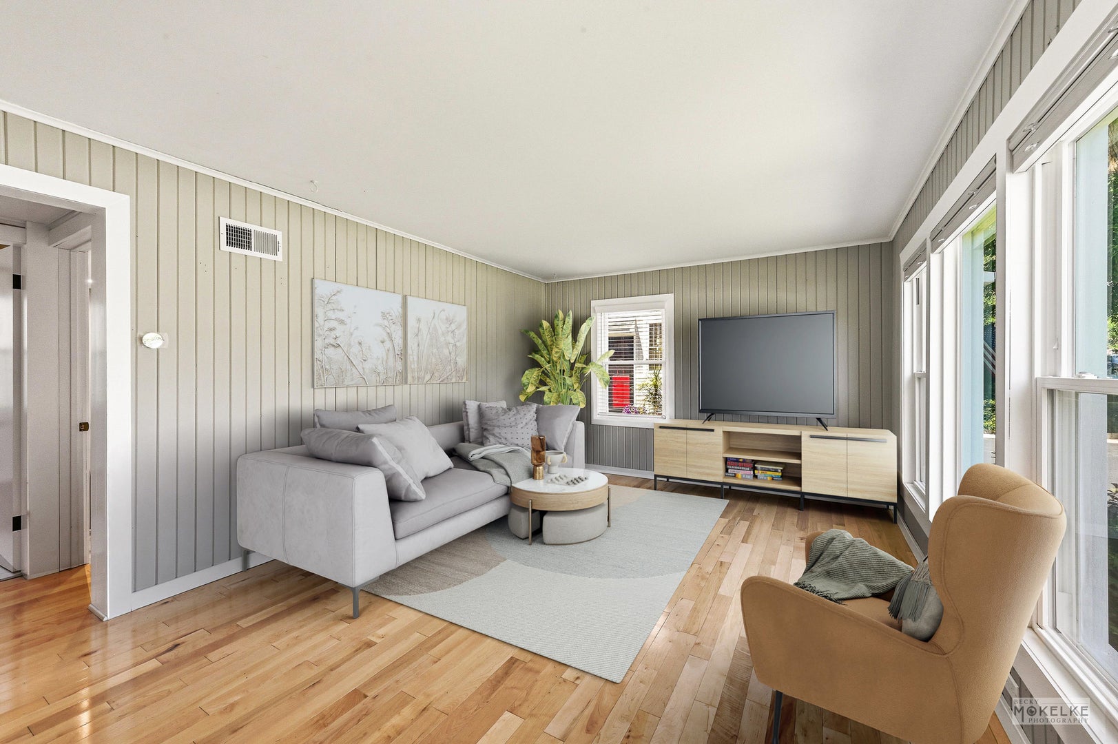 125 W Adams Street