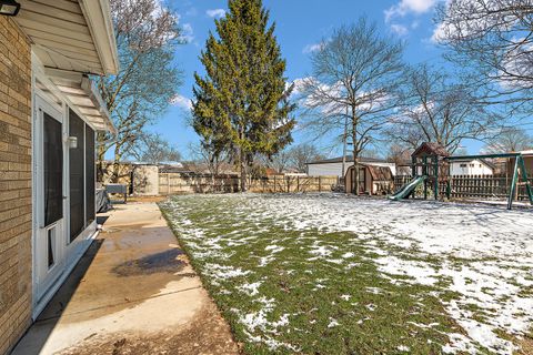 Tiny photo for 115 Center Road, Frankfort, IL 60423 (MLS # 12594062)