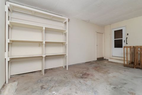 Tiny photo for 105 S Devonshire Drive, Bloomington, IL 61704 (MLS # 12538121)