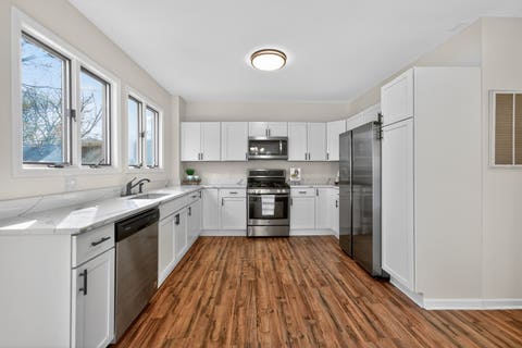 Tiny photo for 224 E Garden Street, DeKalb, IL 60115 (MLS # 12629183)