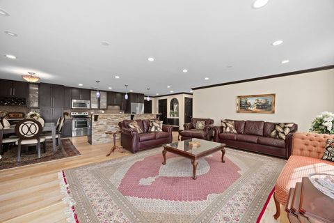 Tiny photo for 140 Carriage Way Drive #C218, Burr Ridge, IL 60527 (MLS # 12585804)