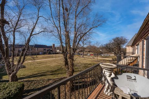 Tiny photo for 140 Carriage Way Drive #C218, Burr Ridge, IL 60527 (MLS # 12585804)