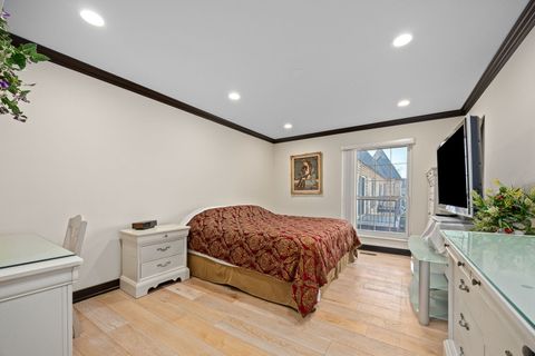 Tiny photo for 140 Carriage Way Drive #C218, Burr Ridge, IL 60527 (MLS # 12585804)