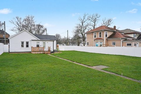 Tiny photo for 205 E TAYLOR Street, Grant Park, IL 60940 (MLS # 12595111)