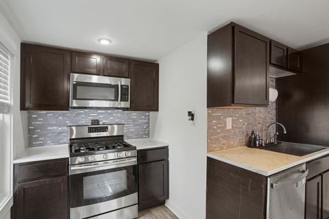 Tiny photo for 205 E TAYLOR Street, Grant Park, IL 60940 (MLS # 12595111)