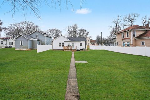 Tiny photo for 205 E TAYLOR Street, Grant Park, IL 60940 (MLS # 12595111)