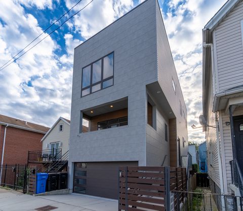 Photo of 1920 S Shelby Court, Chicago, IL 60608 (MLS # 12520084)