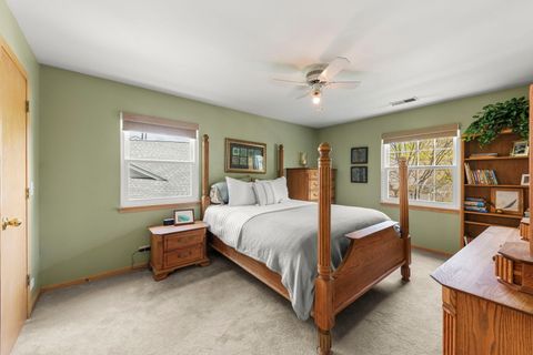 Tiny photo for 2865 Meadow Lane #v2, Schaumburg, IL 60193 (MLS # 12624530)