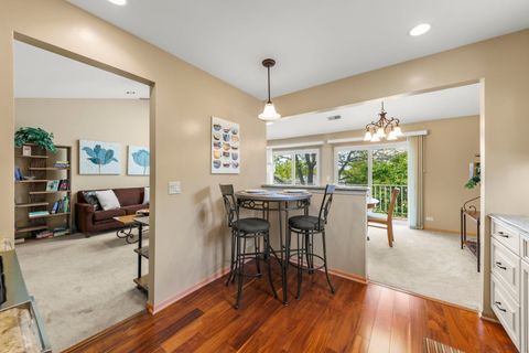 Tiny photo for 2865 Meadow Lane #v2, Schaumburg, IL 60193 (MLS # 12624530)