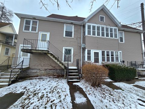 Photo of 157-159 W Hickory Street, Kankakee, IL 60901 (MLS # 12498661)