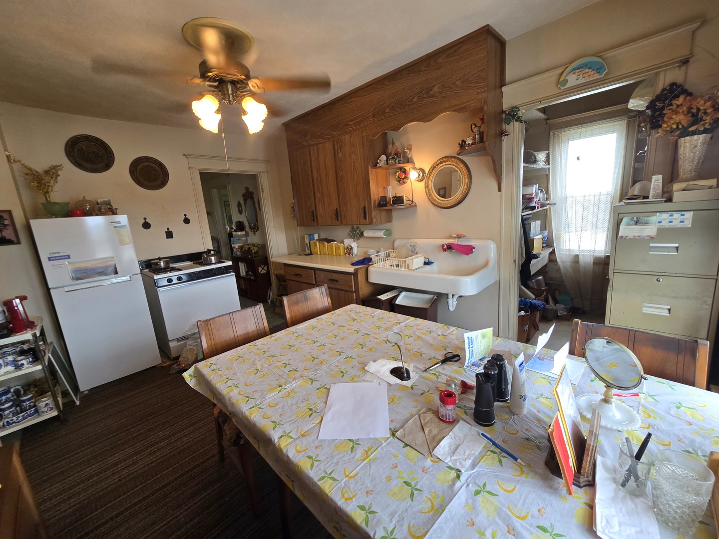 157-159 W Hickory Street