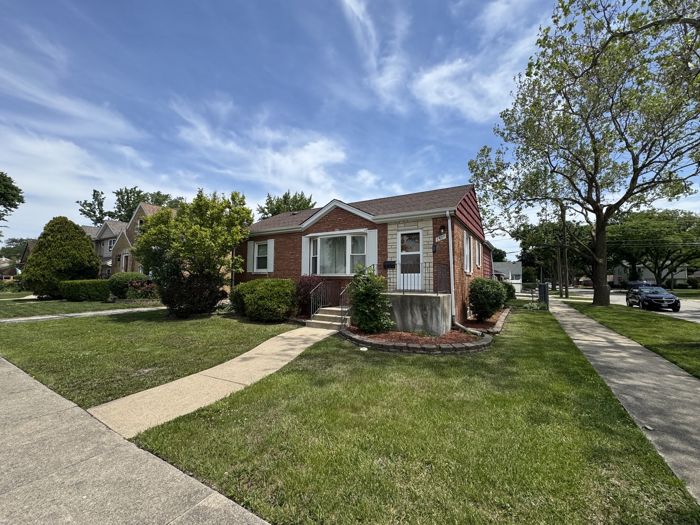 1401 Beach Avenue