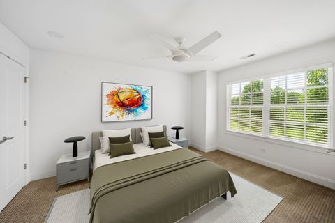 Tiny photo for 865 Laurel Avenue, Highland Park, IL 60035 (MLS # 12585528)