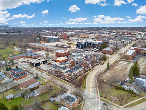 Tiny photo for 865 Laurel Avenue, Highland Park, IL 60035 (MLS # 12585528)