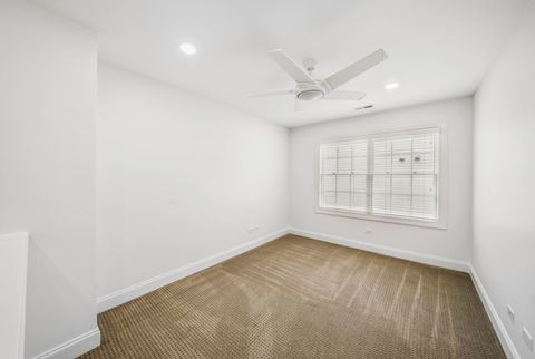 Tiny photo for 865 Laurel Avenue, Highland Park, IL 60035 (MLS # 12585528)