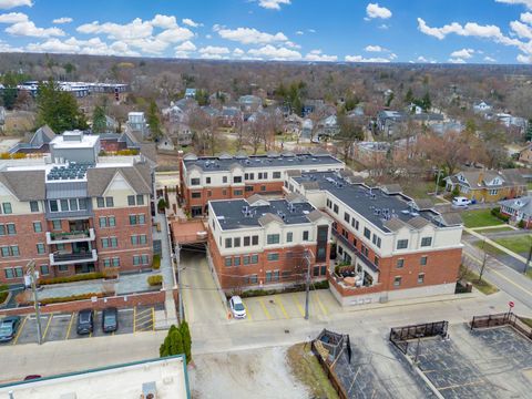 Tiny photo for 865 Laurel Avenue, Highland Park, IL 60035 (MLS # 12585528)