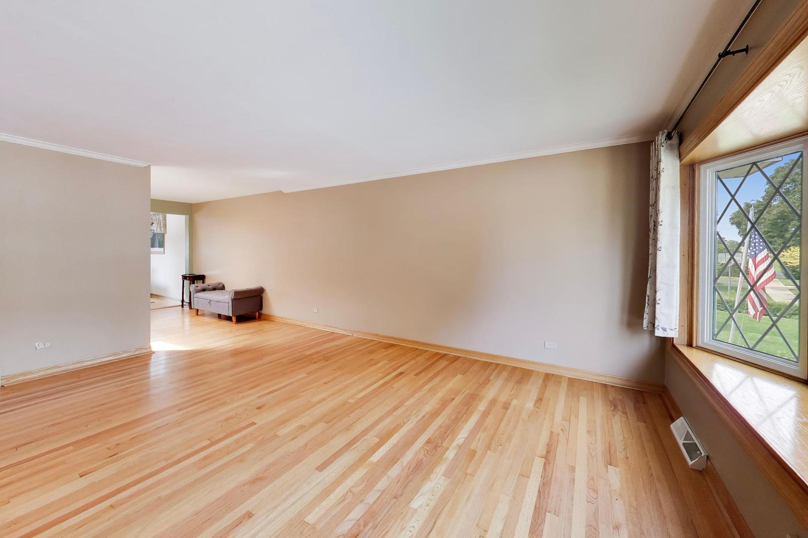 1462 Dayton Place