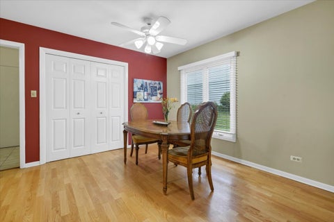 Tiny photo for 1525 Mayfield Lane, Hoffman Estates, IL 60169 (MLS # 12722125)