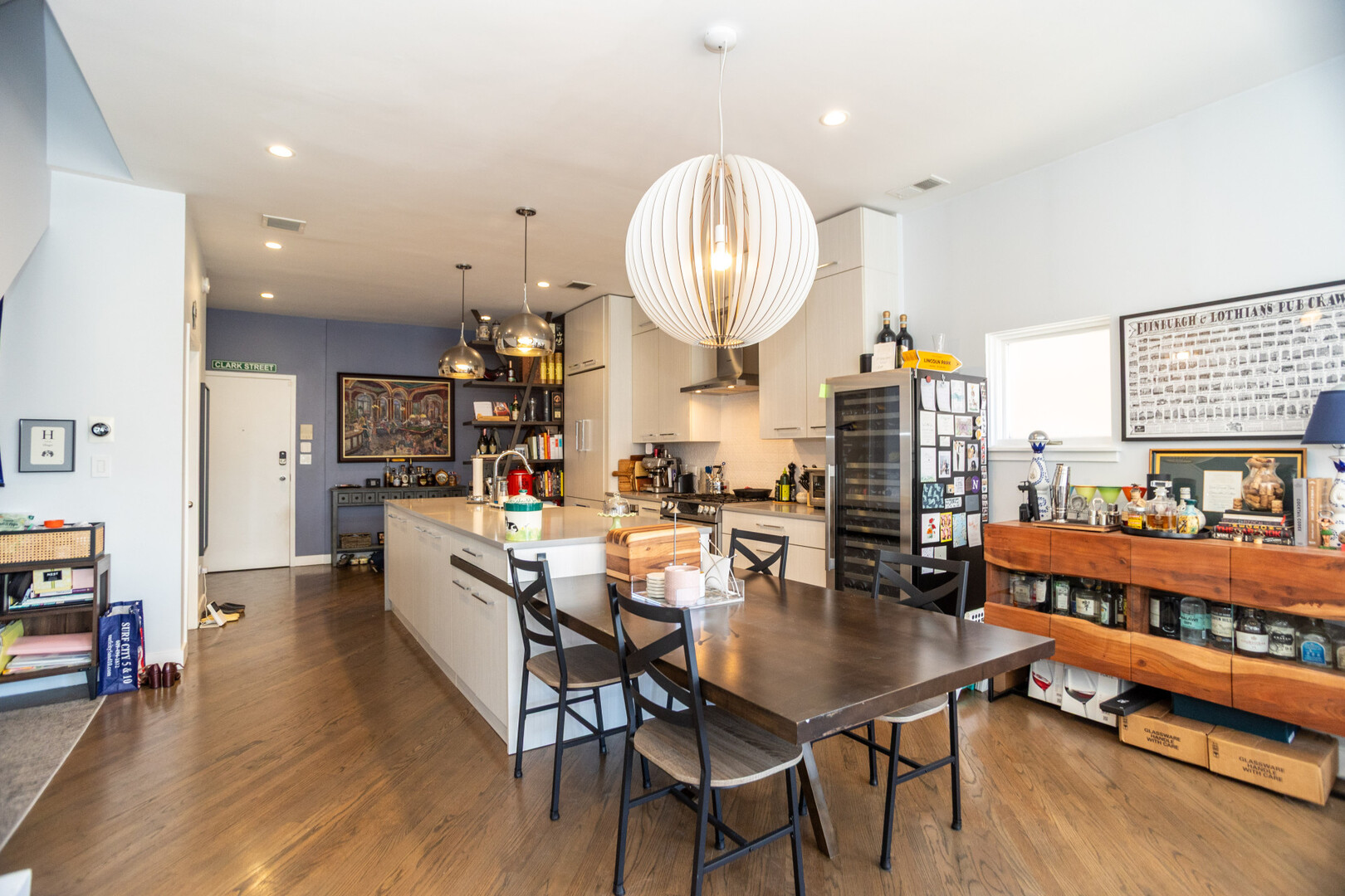 824 W ARMITAGE Avenue 2B