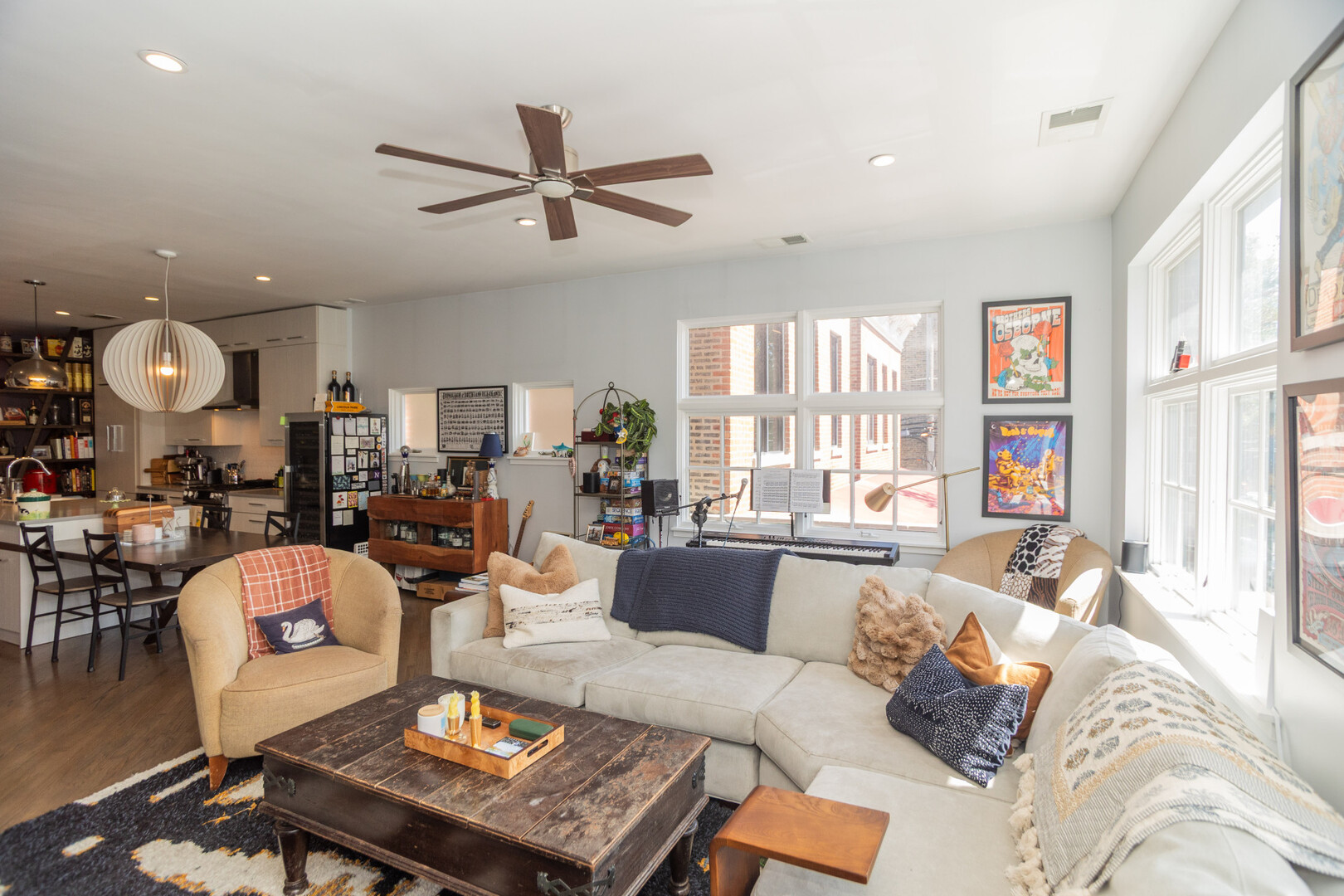 824 W ARMITAGE Avenue 2B