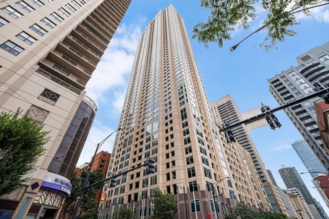 Photo of 33 W Ontario Street #42ES, Chicago, IL 60654 (MLS # 12780441)