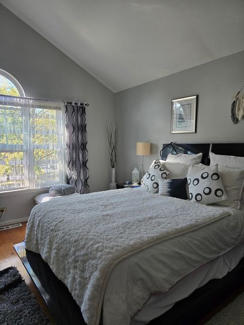 Tiny photo for 716 Clover Hill Court, Elk Grove Village, IL 60007 (MLS # 12492141)