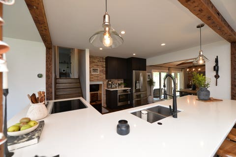 Tiny photo for 3902 N GALESBURG Avenue, Arlington Heights, IL 60004 (MLS # 12662639)