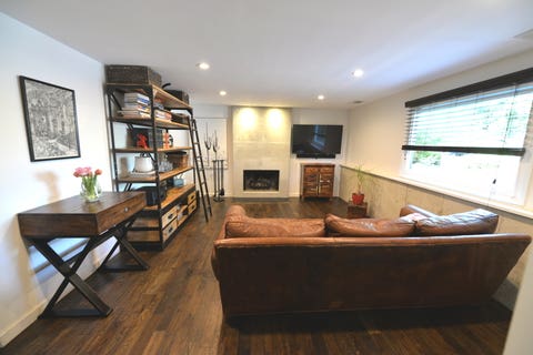 Tiny photo for 3902 N GALESBURG Avenue, Arlington Heights, IL 60004 (MLS # 12662639)