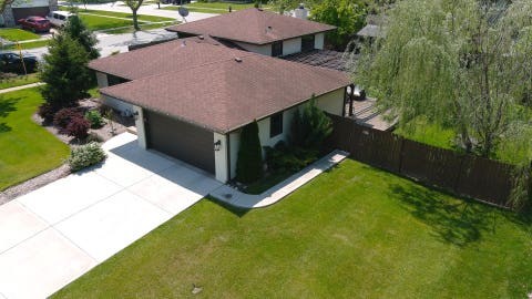 Tiny photo for 3902 N GALESBURG Avenue, Arlington Heights, IL 60004 (MLS # 12662639)