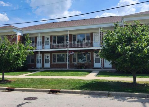 105 E Grove Street Lombard IL 60148
