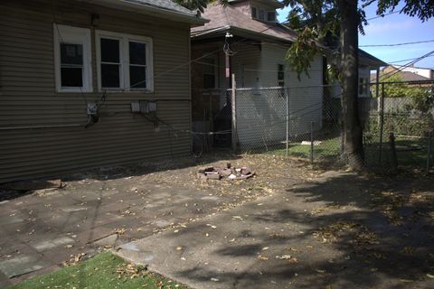 Tiny photo for 8207 S Marquette Avenue, Chicago, IL 60617 (MLS # 12479159)