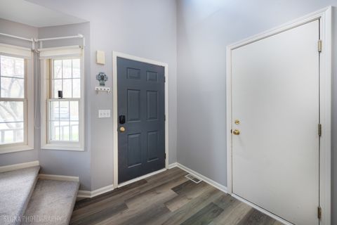 Tiny photo for 229 Spring Point Drive, Carpentersville, IL 60110 (MLS # 12610707)